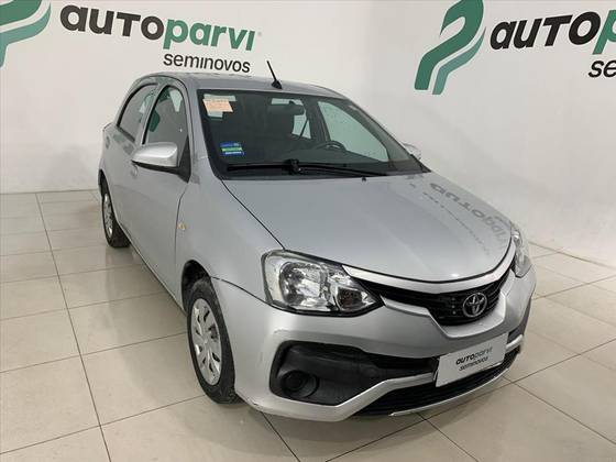 TOYOTA ETIOS 1.3 X 16V FLEX 4P MANUAL TOYOTA ETIOS 1.3 X 16V FLEX 4P MANUAL